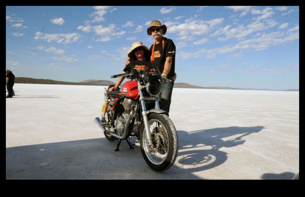 السرعة والصفاء: الطبيعة المزدوجة للدراجات النارية السياحية