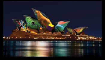 رؤى حية: مشاهدة المعالم السياحية في اللون الحي